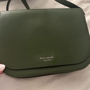 Kate spade cross body - Barely used great condition!